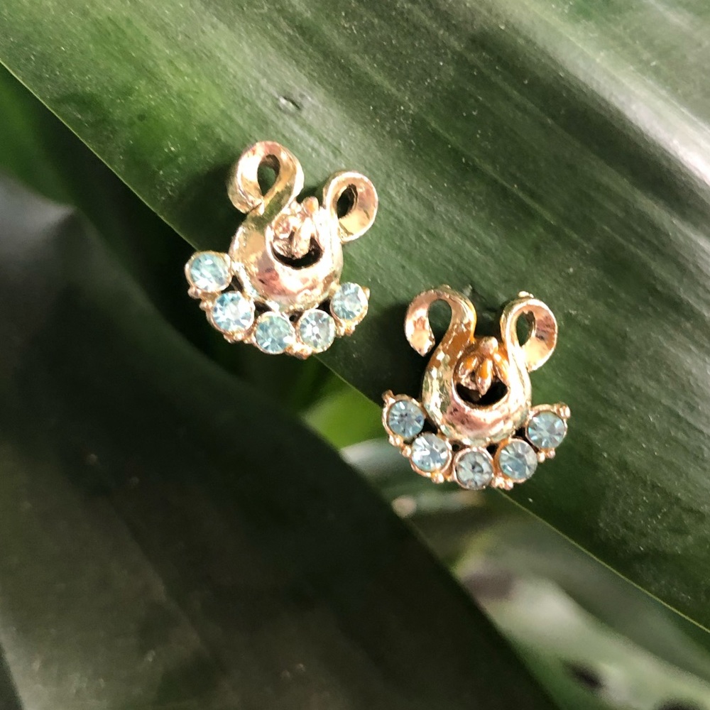 Unique vintage clip on earrings